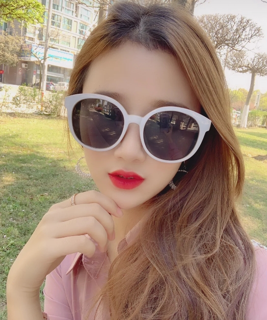 唐小小的第二张照片--四川认干亲服务网