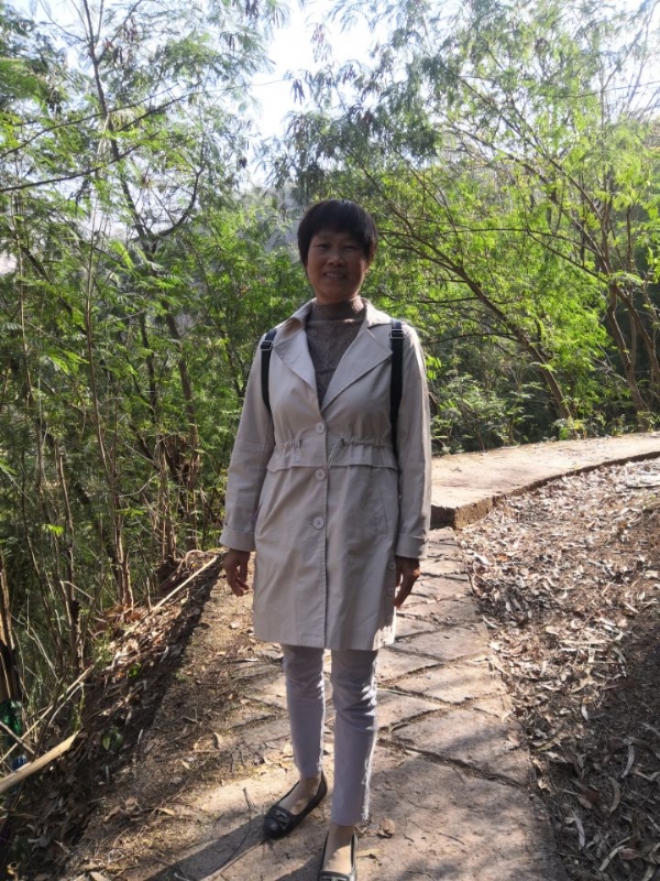 兰草的第一张照片--四川认干亲服务网