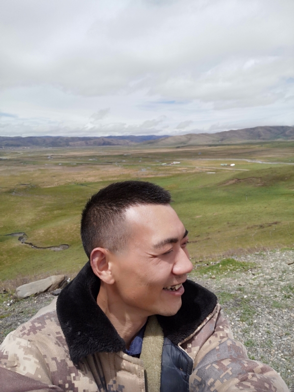 小强的第一张照片--四川认干亲服务网