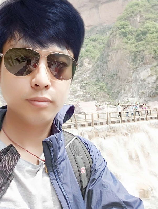 雅俗共赏的第一张照片--四川认干亲服务网