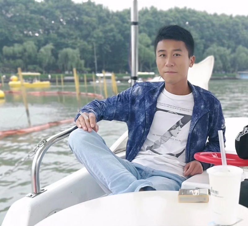 小熊微品的第一张照片--四川认干亲服务网