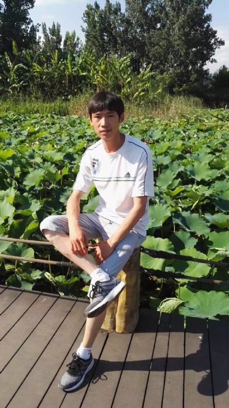 洛佐山娃的第一张照片--四川认干亲服务网