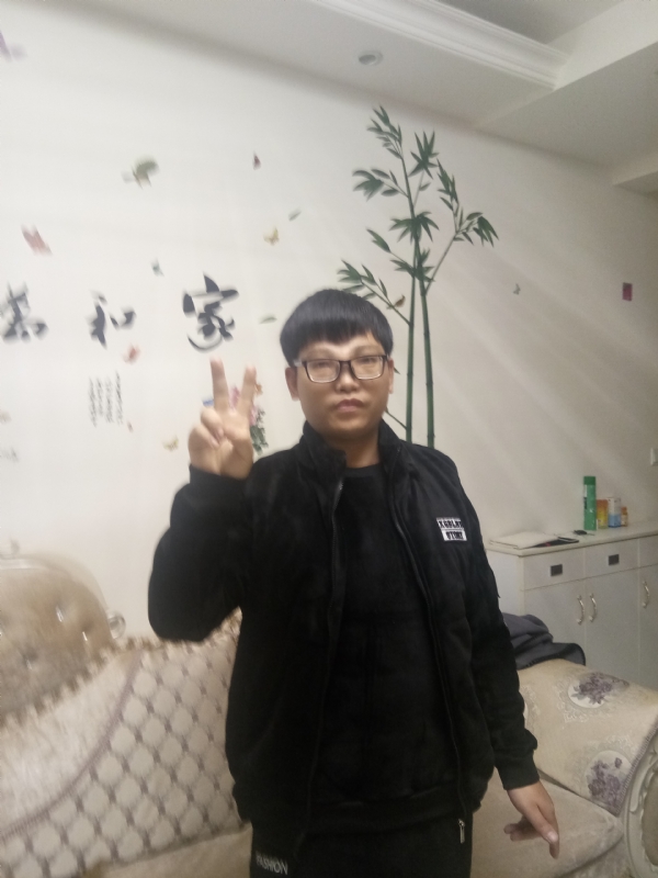 光头强的第一张照片--四川认干亲服务网