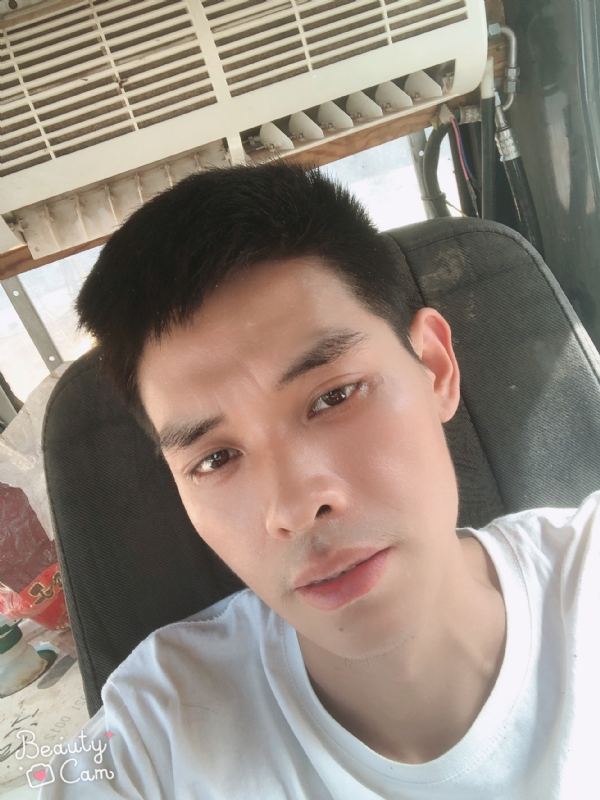 小董的第一张照片--四川认干亲服务网