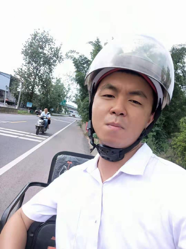 紧张死了的第一张照片--四川认干亲服务网