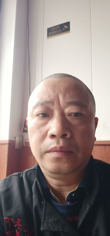 快乐人生的第一张照片--四川认干亲服务网