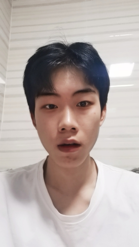 嘿的第一张照片--四川认干亲服务网