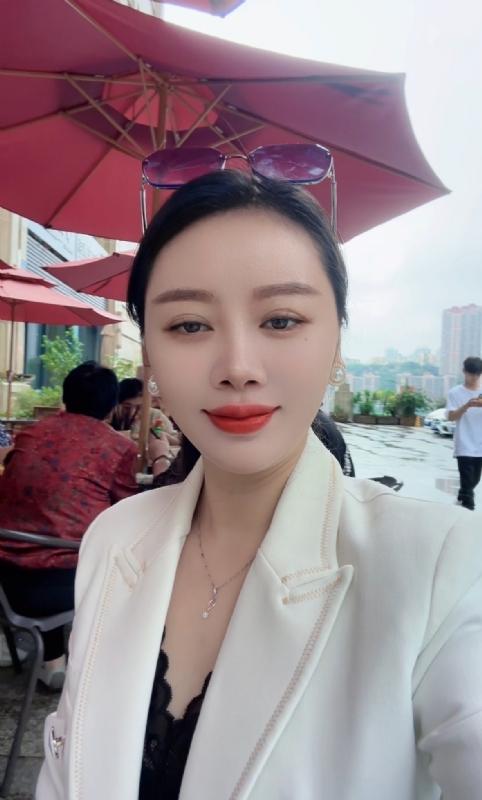 Angela的第一张照片--四川认干亲服务网