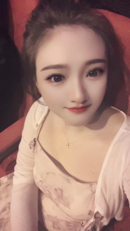 不倾城的第二张照片--四川认干亲服务网