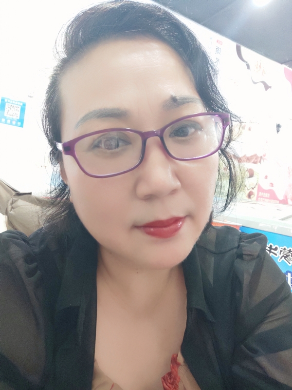 娜财娜福的第一张照片--四川认干亲服务网