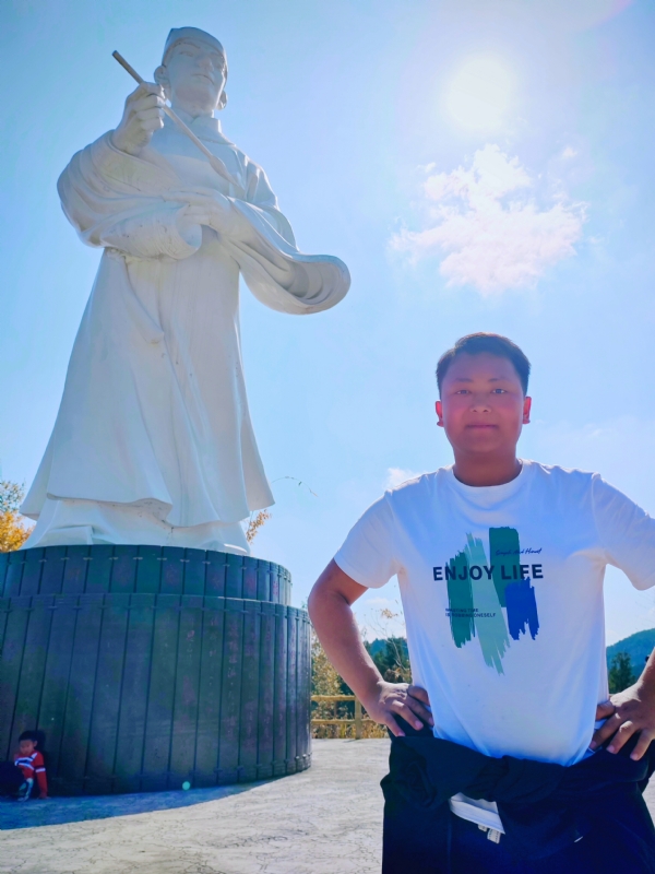 伏王虎的第一张照片--四川认干亲服务网