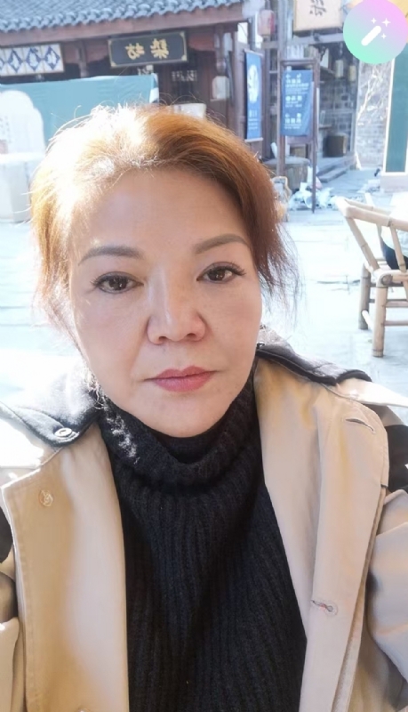 宛霞的第二张照片--四川认干亲服务网